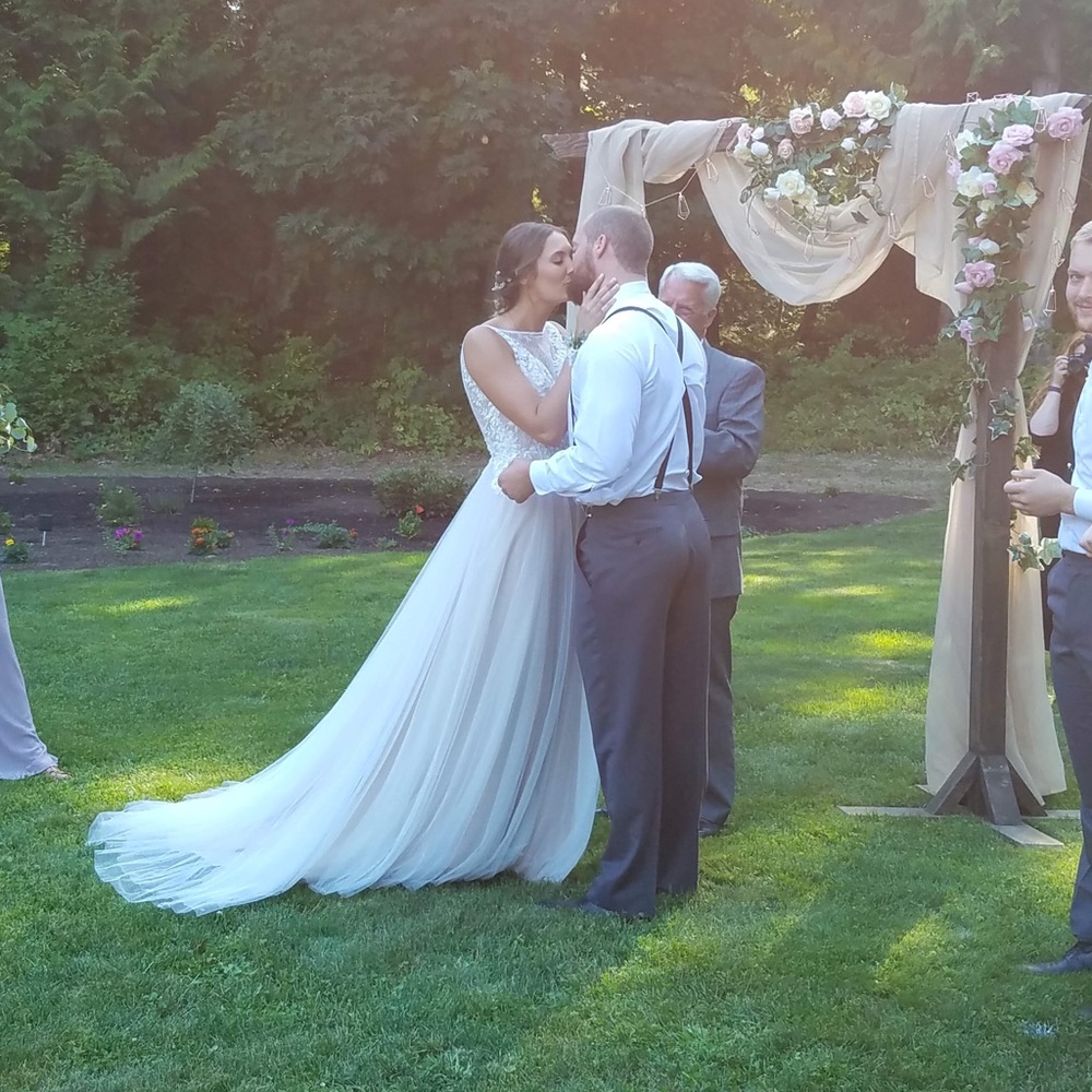 2 taupe window scarves